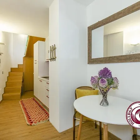 C M Loft La Torre Della Scimmia Apartment