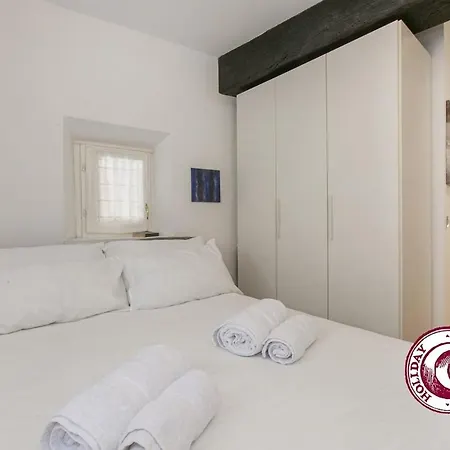 C M Loft La Torre Della Scimmia Apartment *