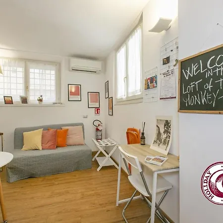C M Loft La Torre Della Scimmia Rome