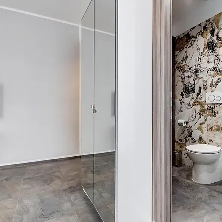 Apartment Bdc - Majestic 4-bdr In Termini Rome