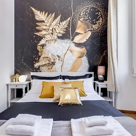 Bdc - Majestic 4-bdr In Termini Apartment *