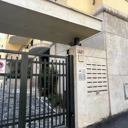 Appartamento Mavis - To With Roma