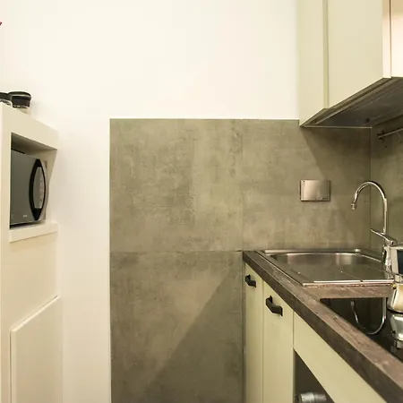 Largo Leopardi Modern Apartment *
