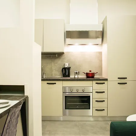 Apartment Largo Leopardi Modern Rome