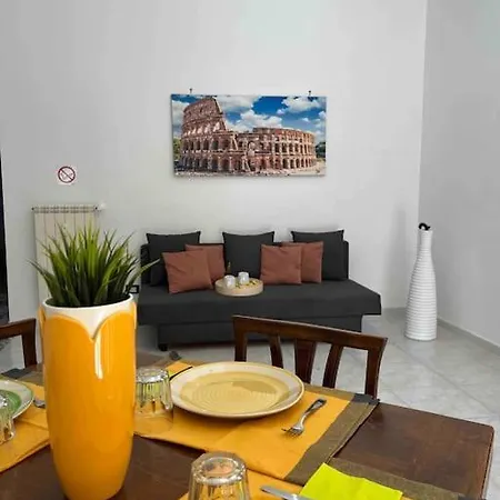 Casa vacanze 3 Fermate Dal Colosseo - Elena - 50 M Da Metro Garbatella *