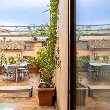 Iflat Monti Roof Terrace * Rzym