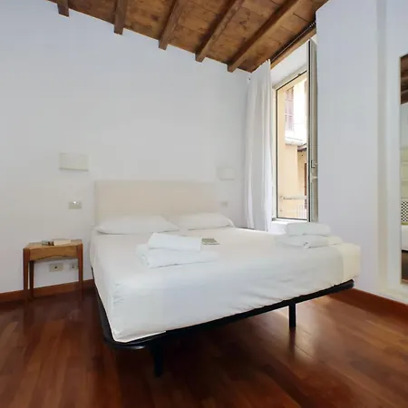 Apartment Beautiful In Campo De Fiori