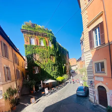 Casa Titti A Trastevere Holiday home Rome