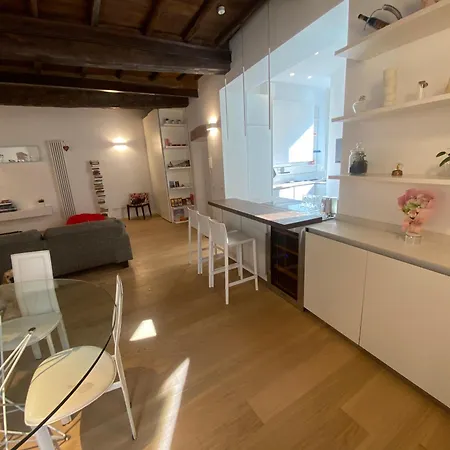 Casa Titti A Trastevere Holiday home