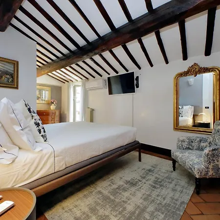 Homestay Rooftop - Foro Lux