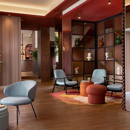 The Spring House Vatican, Tapestry Collection By Hilton Roma