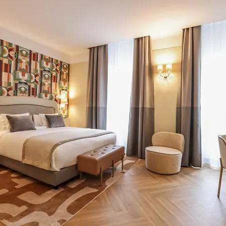 Leonardo Boutique Monti