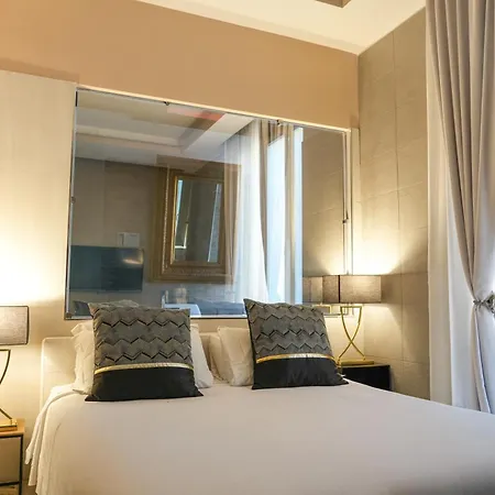 Corso Boutique Luxury