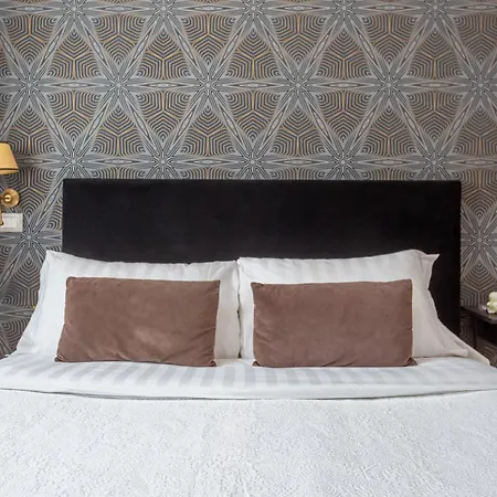 Parrasio Hotel