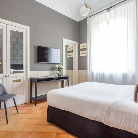 Parrasio Hotel