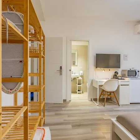 Homestay Ostiense Flat&rooms By Rentbeat