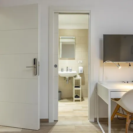 Homestay Ostiense Flat&rooms By Rentbeat Rome