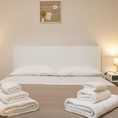 Ostiense Flat&rooms By Rentbeat * Rome