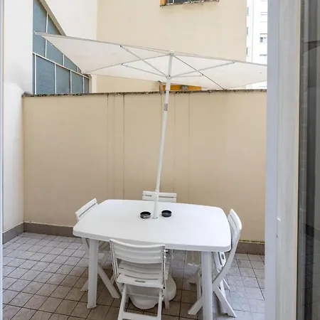 Ostiense Flat&rooms By Rentbeat * Rome