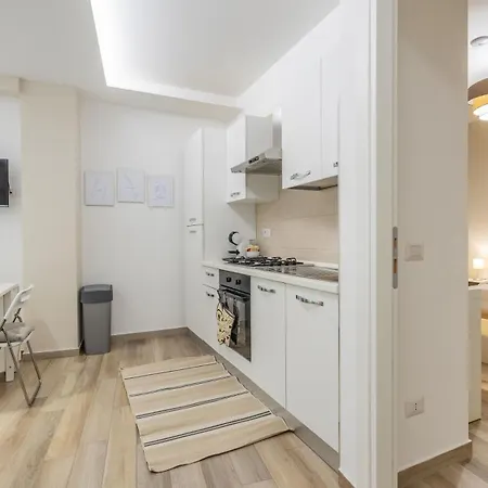 Homestay Ostiense Flat&rooms By Rentbeat