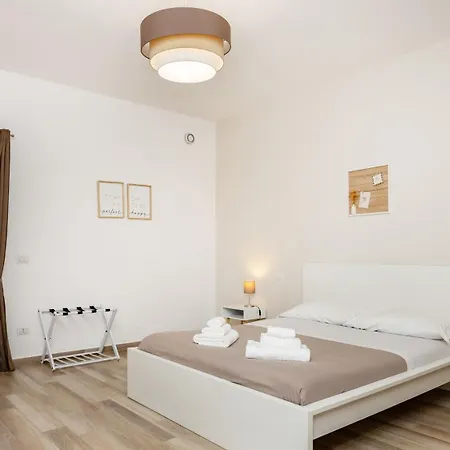 Ostiense Flat&rooms By Rentbeat Homestay Rome