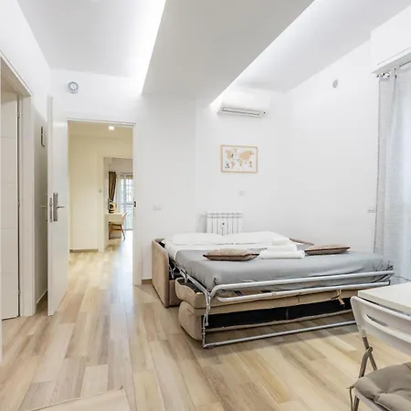Ostiense Flat&rooms By Rentbeat *