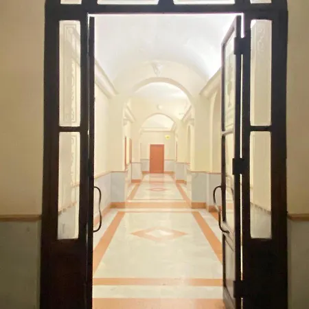 Apartment House Of Cardinals