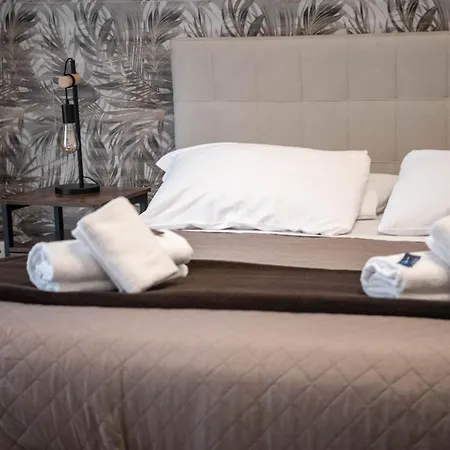 Vatican Fashion Apartment *