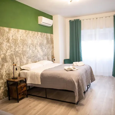 Apartment Vatican Fashion