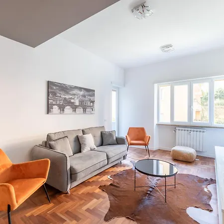 Apartment Skylife Modern 4-bedroom Trastevere *