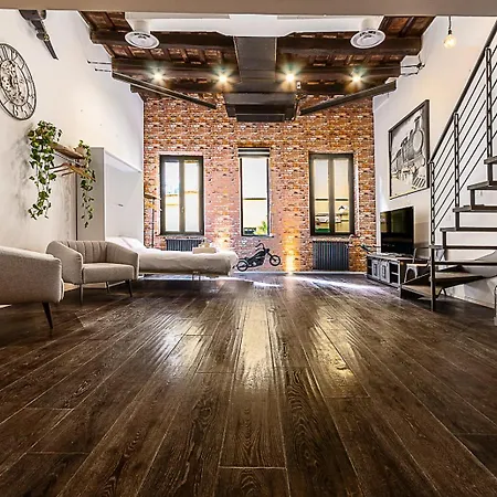 Luxury Loft Campo De Fiori דירה