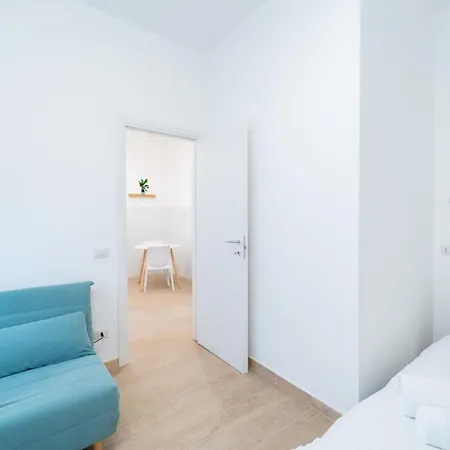 Easy - Casal Bertone * Roma