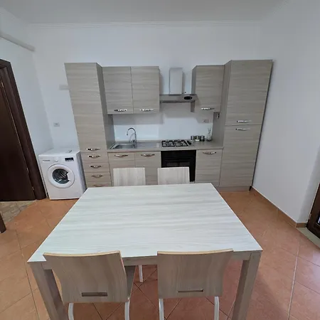 Apartment Cvr Rom
