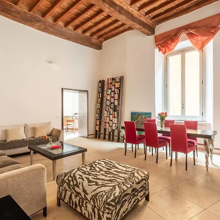Navona Stylish - Up To 5 People