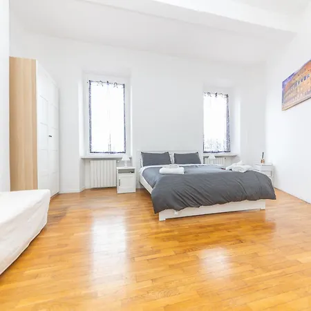 Casilina Ares Apartment *