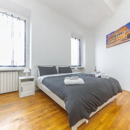 Casilina Ares Apartment *
