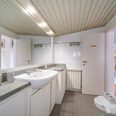 Hill Terrace By Buddyrent Apartment Rome
