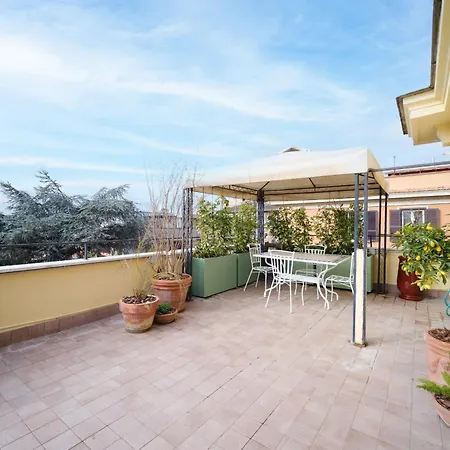 Hill Terrace By Buddyrent Rome