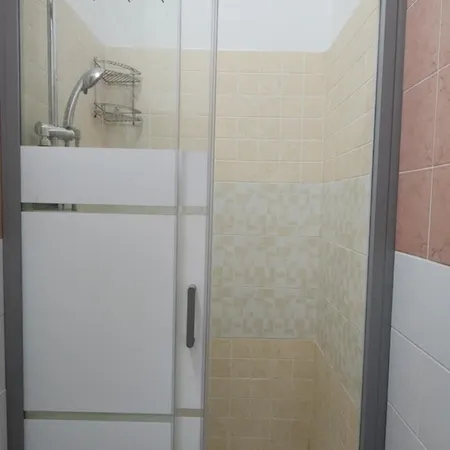 Bed and Breakfast Termini Tina Ya