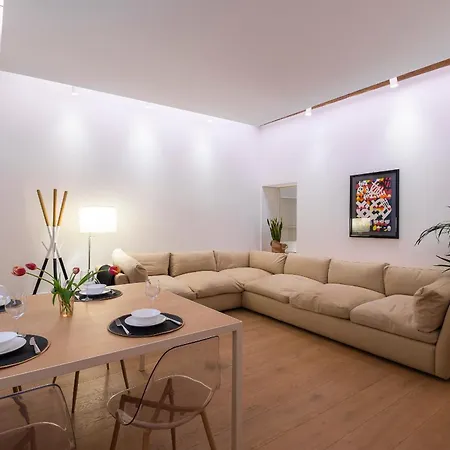 Coronari Navona Luxury 1 Bedroom 2 Bathrooms Apartment