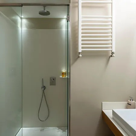 Coronari Navona Luxury 1 Bedroom 2 Bathrooms Apartment *