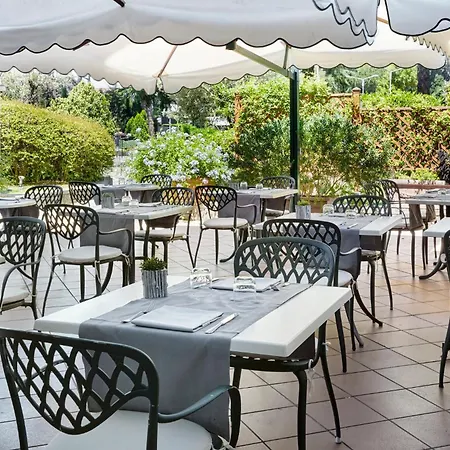 Crowne Plaza St. Peter's By Ihg Hotel Roma