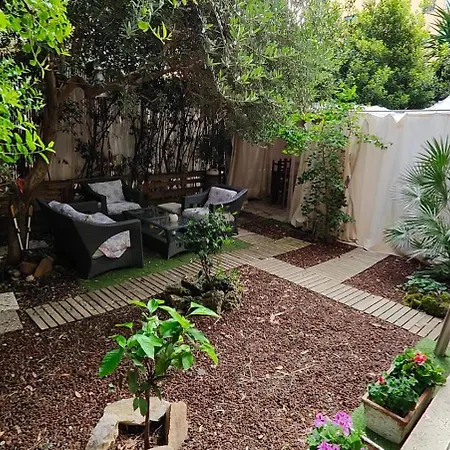 Garden Casa Kangen * Rome