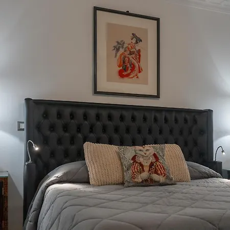 Guest house Regal House Capucci 6 *