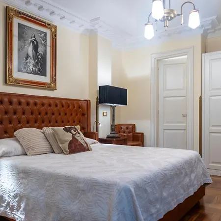 Guest house Regal House Capucci 6 Rome