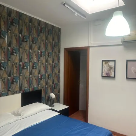Happy House Guest house *