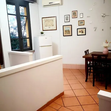 Happy House Guest house Rome