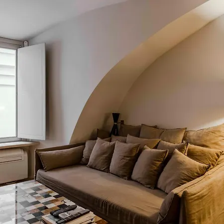 Piazza Navona Luxury Loft *