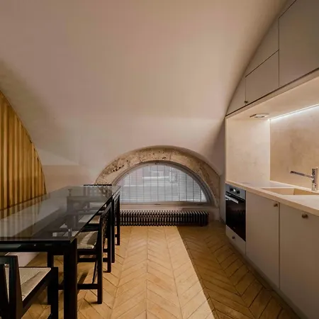 Piazza Navona Luxury Loft Apartment *