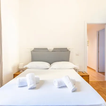 Apartment Dome At Vatican Essence *
